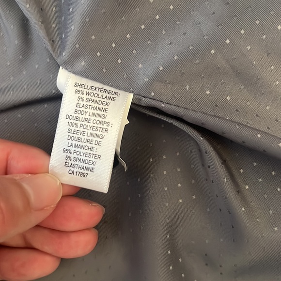 Banana Republic Blazer Petite - Picture 9 of 13